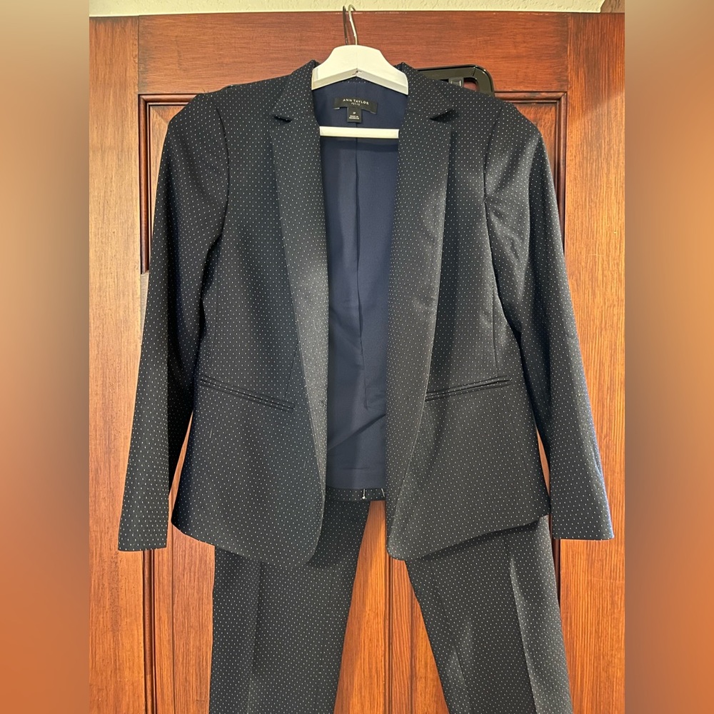 Ann Taylor Blue and White Suit - Jacket Size 2p, pants size 2. NWOT